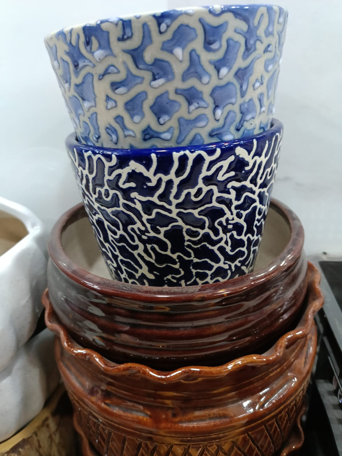 Designer textures and modern finishes that become décor pieces themselves.
